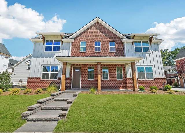 Property at 608 Mercury Dr, Tega Cay, SC 29708, 3 beds, 2 baths