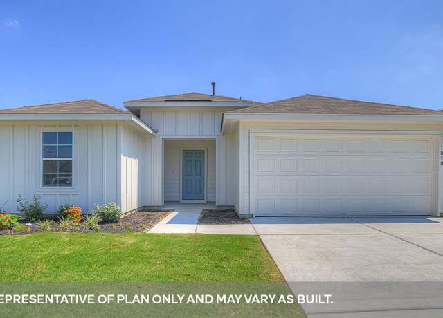 Property at 1124 Argonne Frst, Seguin, TX 78155, 3 beds, 2 baths