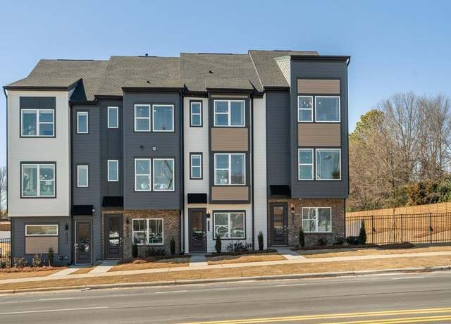 Property at 5516 Swaling St, Charlotte, NC 28217, 2 beds, 2.5 baths