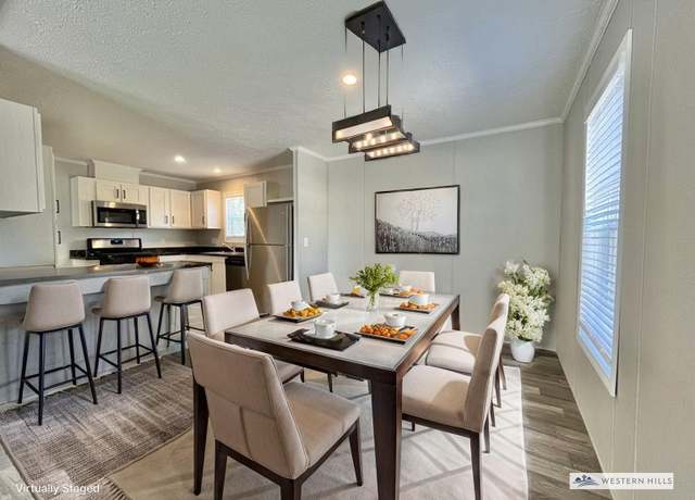 Property at 3701 2nd St #32, Coralville, IA 52241, 3 beds, 2 baths