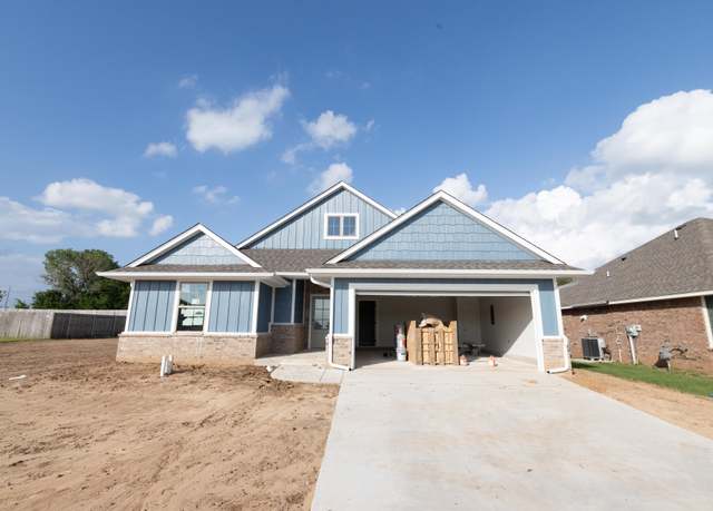 Property at 3805 Lleyton Dr, Norman, OK 73072, 3 beds, 2 baths