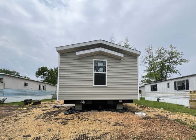 Property at 2508 E Skye View Dr #162, Findlay, OH 45840, 3 beds, 2 baths