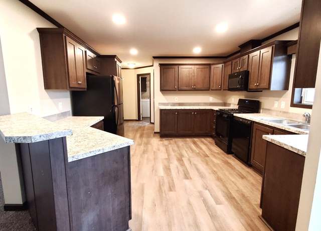 Property at 9497 Lighthouse Dr #1158, Fair Haven, MI 48023, 3 beds, 2 baths