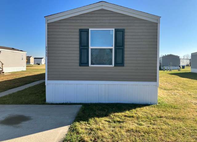 Property at 2111 Sunset Ln Unit SUN2111, Rochester, IN 46975, 3 beds, 2 baths