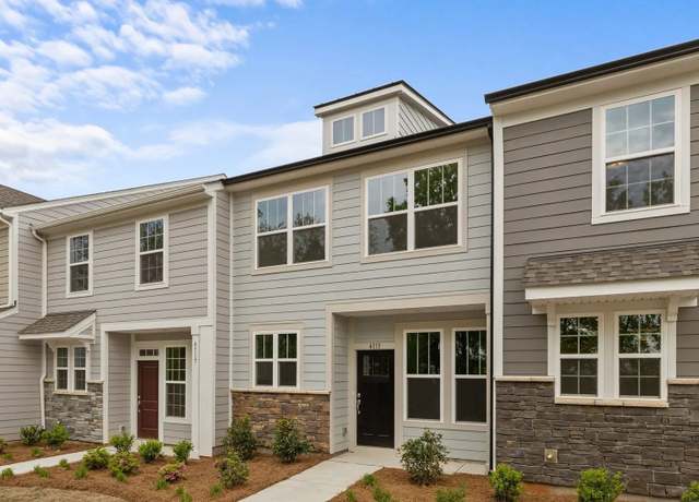 Property at 4113 Walking Ridge Rd, Charlotte, NC 28208, 3 beds, 2.5 baths