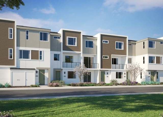 Property at 848 Makani St #5, Chula Vista, CA 91911, 4 beds, 3.5 baths