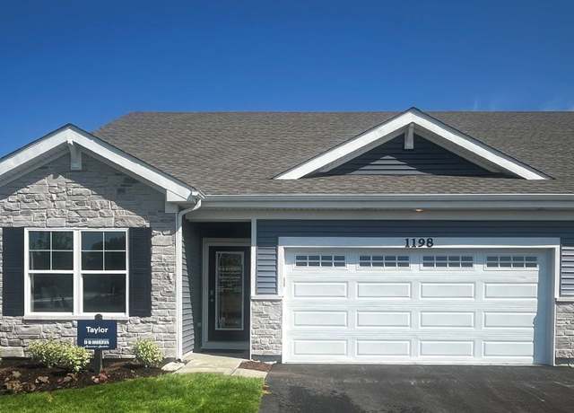 Property at 1126 Bluebell Ln, Bartlett, IL 60103, 3 beds, 2 baths