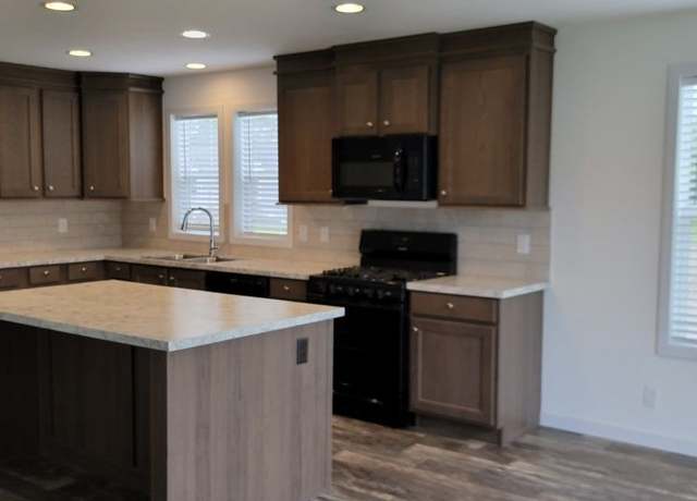 Property at 10808 Tours Ct, Fair Haven, MI 48023, 2 beds, 2 baths