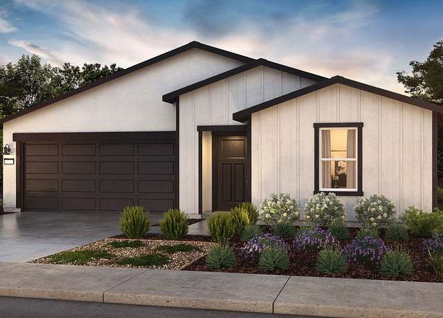 Property at 904 N Ocean St, Tulare, CA 93274, 4 beds, 3 baths