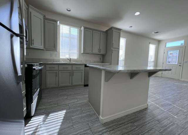 Property at 2206 S Ellsworth Rd Unit 96B, Mesa, AZ 85209, 2 beds, 2 baths