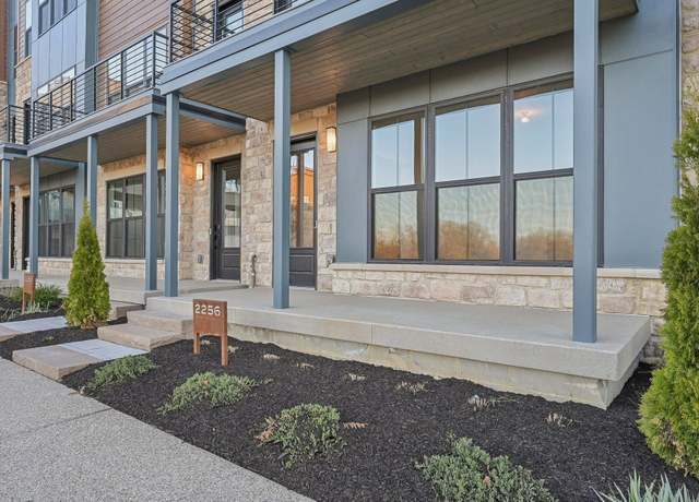 Property at 2256 Quarry Trails Dr, Columbus, OH 43228, 3 beds, 3.5 baths