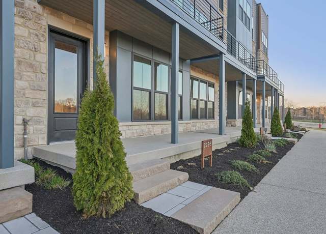 Property at 2256 Quarry Trails Dr, Columbus, OH 43228, 3 beds, 3.5 baths