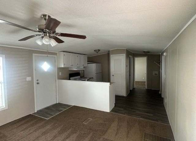 Property at 1747 Estancia Ave, Jacksonville, FL 32221, 2 beds, 1 bath