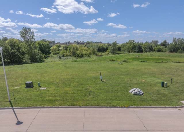 Property at 3004 Belle St SW, Cedar Rapids, IA 52404, 1 bed, 1 bath