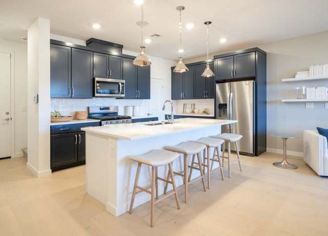 Property at 11422 Crimson Ledge Ave, Las Vegas, NV 89138, 3 beds, 2.5 baths
