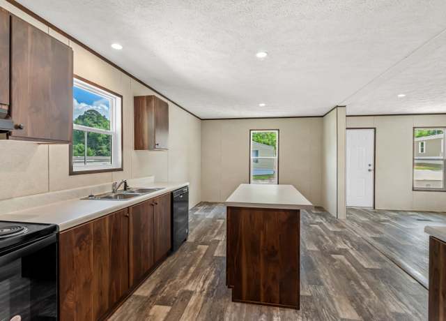 Property at 6700 Jefferson Paige Rd #42, Shreveport, LA 71119, 3 beds, 2 baths