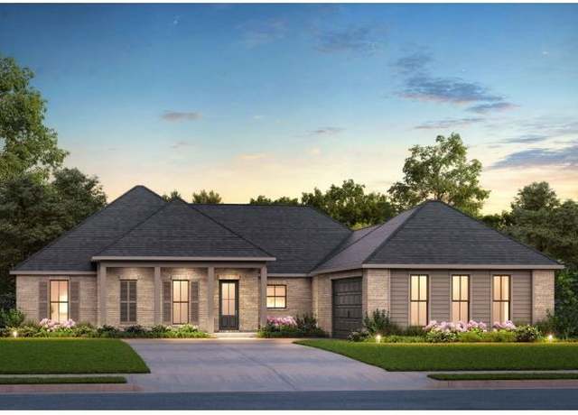 Property at 1385 Porters Chapel Rd, Vicksburg, MS 39180, 4 beds, 3.5 baths