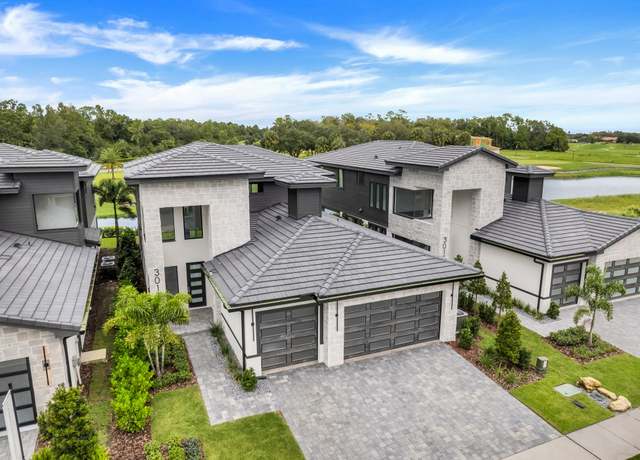 Property at 3011 Kensington Ave, Davenport, FL 33837, 4 beds, 3 baths