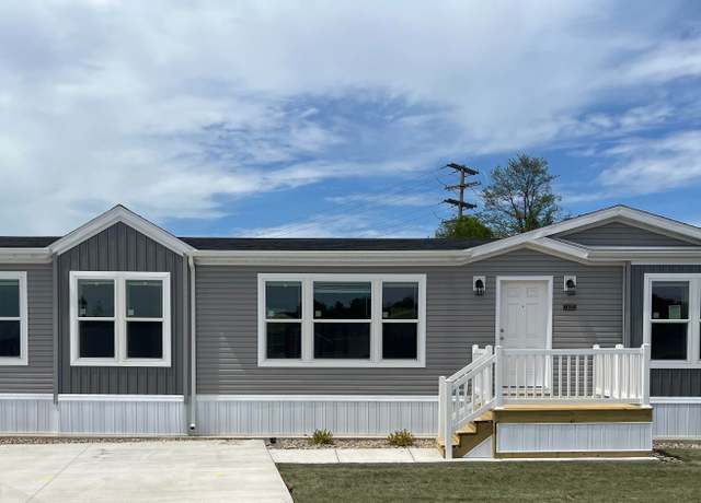 Property at 1802 Community Chest Ave, Elkhart, IN 46514, 3 beds, 2 baths