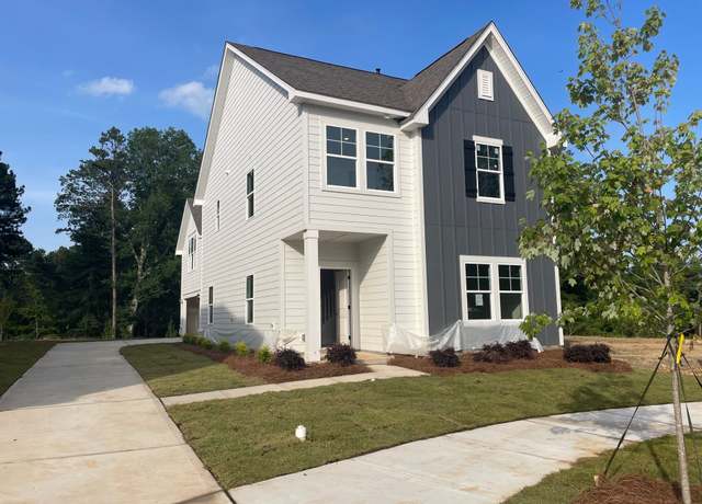 Property at 4045 Grommet Ct, Matthews, NC 28105, 4 beds, 3 baths
