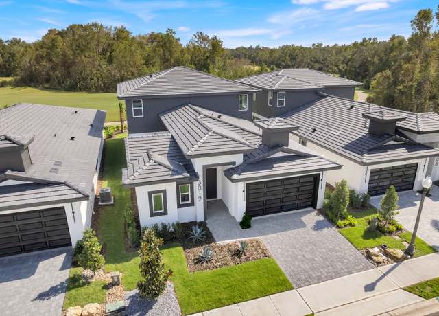Property at 3012 Kensington Ave, Davenport, FL 33837, 4 beds, 3.5 baths
