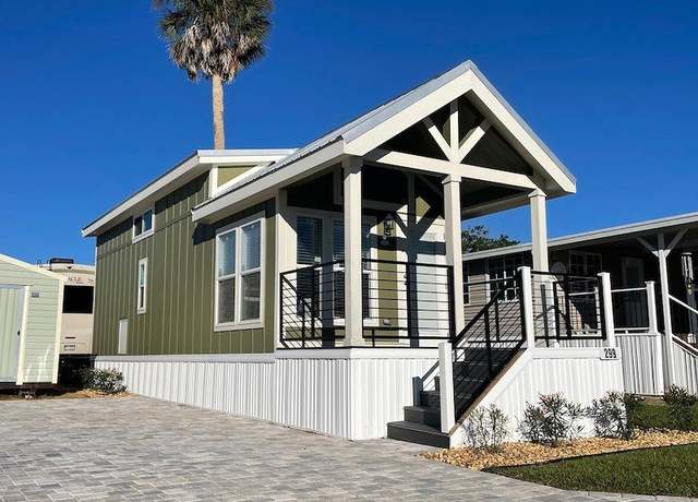Property at 18545 NW 45th Avenue Road Lot 299, Citra, FL 32113, 1 bed, 1 bath