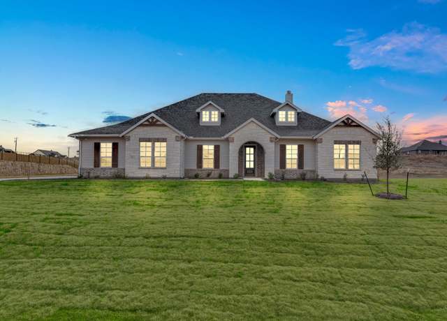 Property at 41 Yosemite Trl, Valley View, TX 76272, 4 beds, 2.5 baths