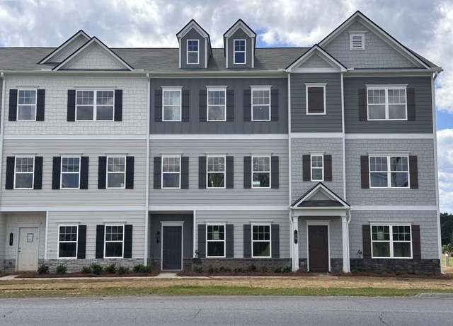 Property at 61 Professional Pl, Calhoun, GA 30701, 3 beds, 2.5 baths