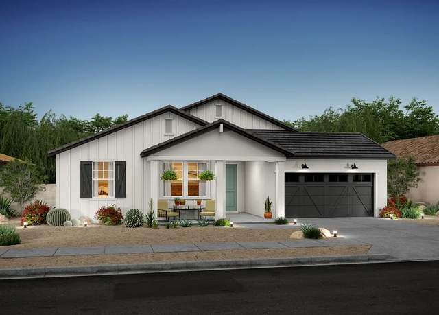 Property at 45054 W View Dr, Lancaster, CA 93536, 4 beds, 2 baths