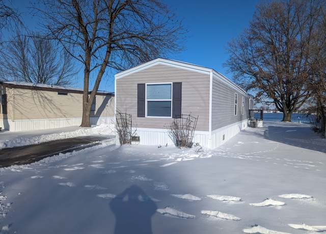 Property at 322 Osprey Dr Unit O322, Pontoon Beach, IL 62040, 3 beds, 2 baths