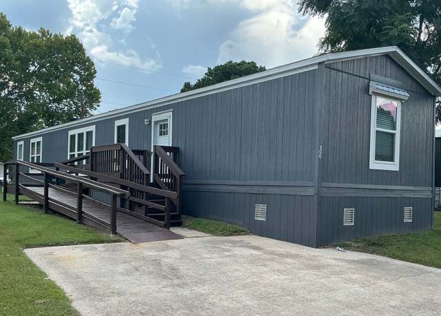 Property at 3 Bed 2 Bath Single Section Plan, Conroe, TX 77301, 3 beds, 2 baths