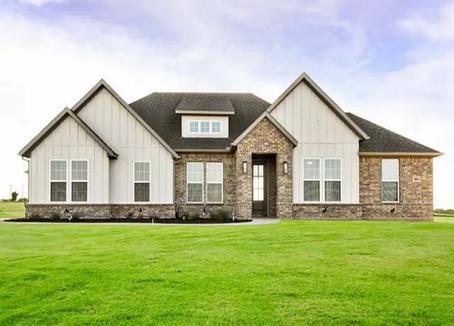 Property at The Jackson Plan, Weatherford, TX 76085, 3 beds, 2.5 baths