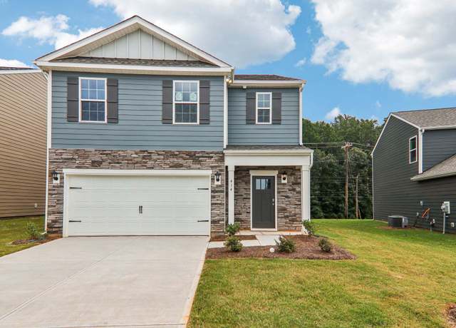 Property at 414 Janie Cir, Newton, NC 28658, 5 beds, 3 baths