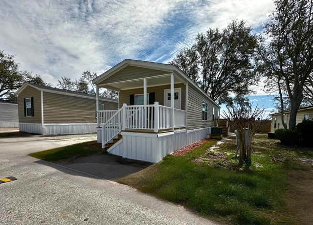 Property at 335 SE Balboa Dr #2, Madison, FL 32340, 2 beds, 2 baths