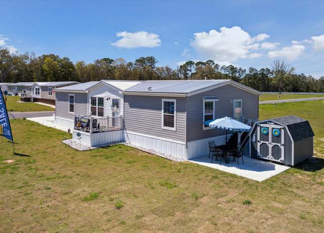 Property at Champion 40 OZ Mighty Oak Plan, Albany, GA 31705, 4 beds, 2 baths