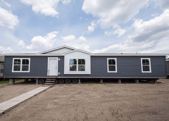 Property at Schult Legacy 69 Manufactured Home Plan, Jamestown, ND 58401, 4 beds, 2 baths
