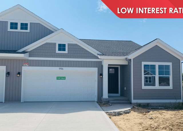 Property at 996 Scioto Dr, Comstock Park, MI 49321, 2 beds, 2 baths
