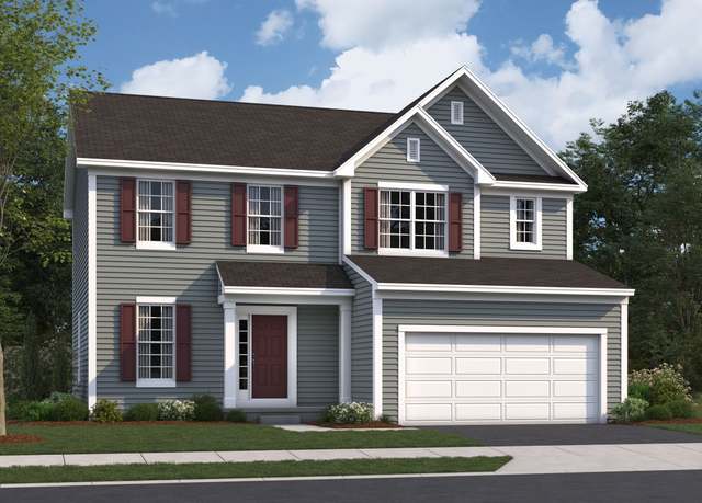 Property at 7911 Collins Dr, Reynoldsburg, OH 43068, 4 beds, 2.5 baths