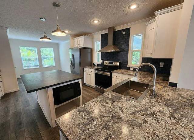 Property at Ashville Plan, Fort Myers, FL 33903, 3 beds, 2 baths