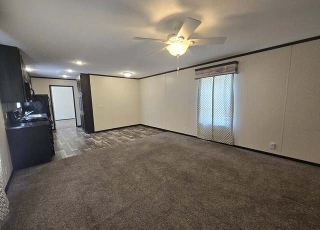 Property at 1121 Forest Ct, Columbus, MI 48063, 2 beds, 2 baths