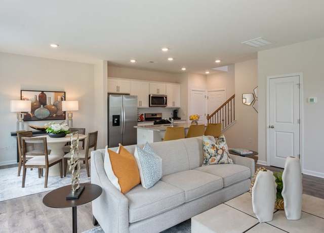 Property at 5423 Montana Loop, North Augusta, SC 29841, 4 beds, 2.5 baths