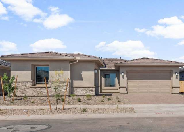 Property at 754 W Flatiron Trl, Apache Junction, AZ 85120, 4 beds, 3 baths