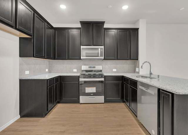Property at 2782 Mariposa Creek Dr #2, Rosharon, TX 77583, 3 beds, 2.5 baths