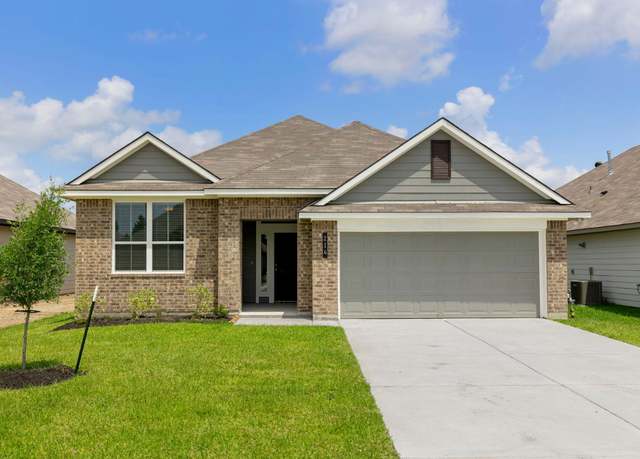 Property at 214 New Dawn Trl, Huntsville, TX 77320, 4 beds, 3 baths