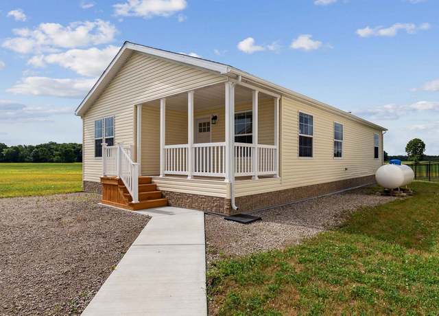 Property at 6617 S Kimberly Dr, Holly, MI 48442, 3 beds, 2 baths