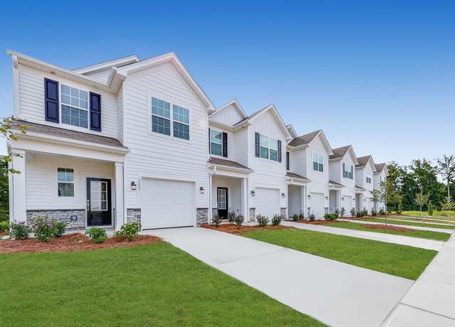 Property at 1896 Pheasant Trace Cir, Kernersville, NC 27284, 3 beds, 2.5 baths