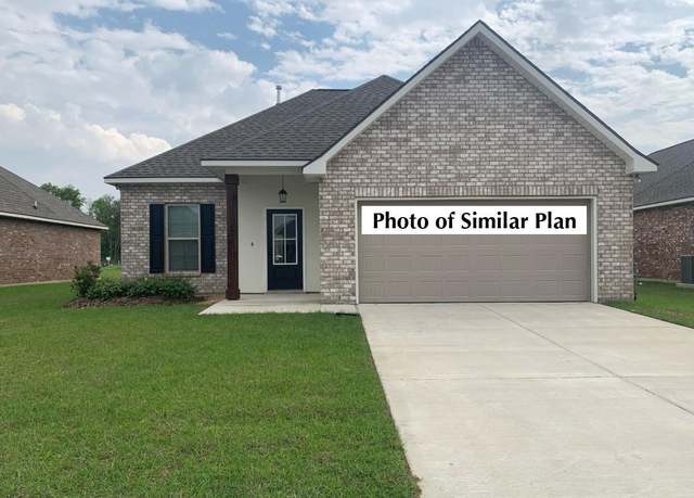 Property at 6735 Arbor Way, Orange, TX 77630, 3 beds, 2 baths