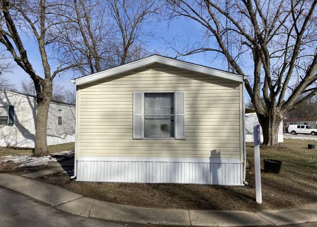 Property at 920 Anchorage Rd #94, Warsaw, IN 46580, 3 beds, 2 baths