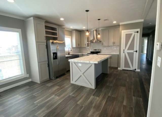 Property at 24 Secluded Ranch Bnd, Willis, TX 77318, 3 beds, 2 baths