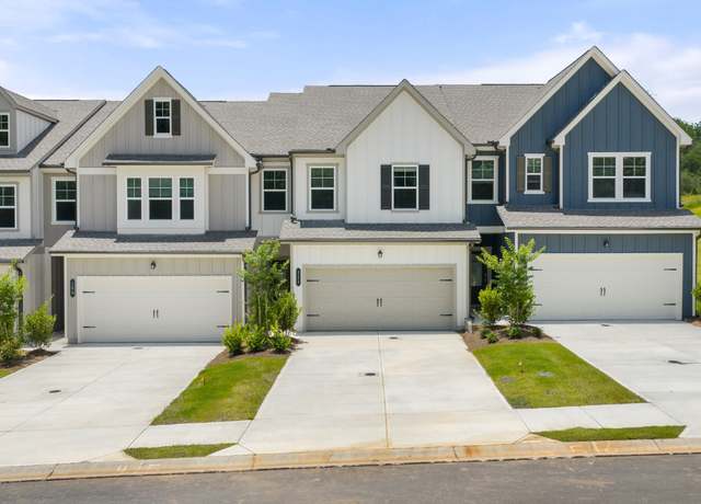 Property at 111 Milledge Commons Dr, Milledgeville, GA 31061, 3 beds, 2.5 baths
